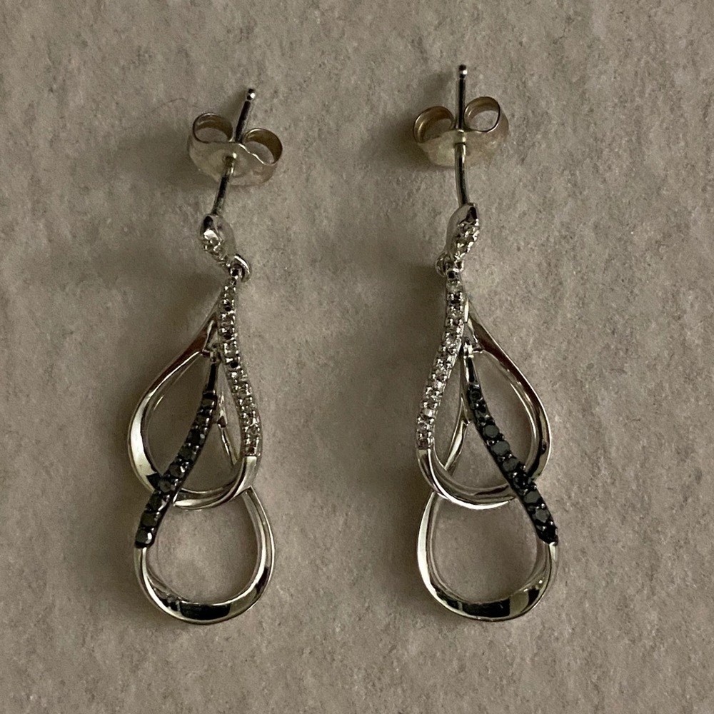 White and blue diamonds Earrings